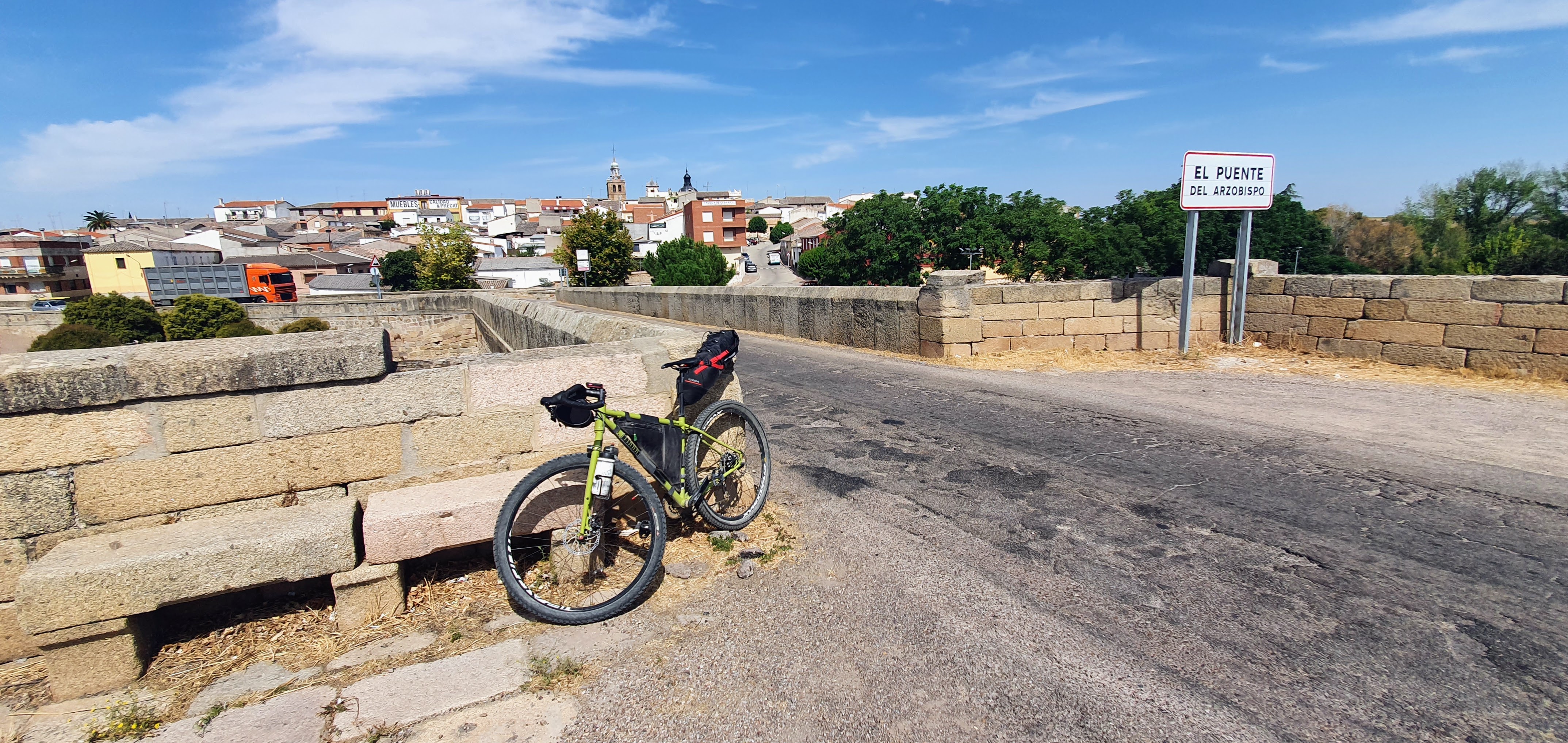 Puente del Arzobispo
