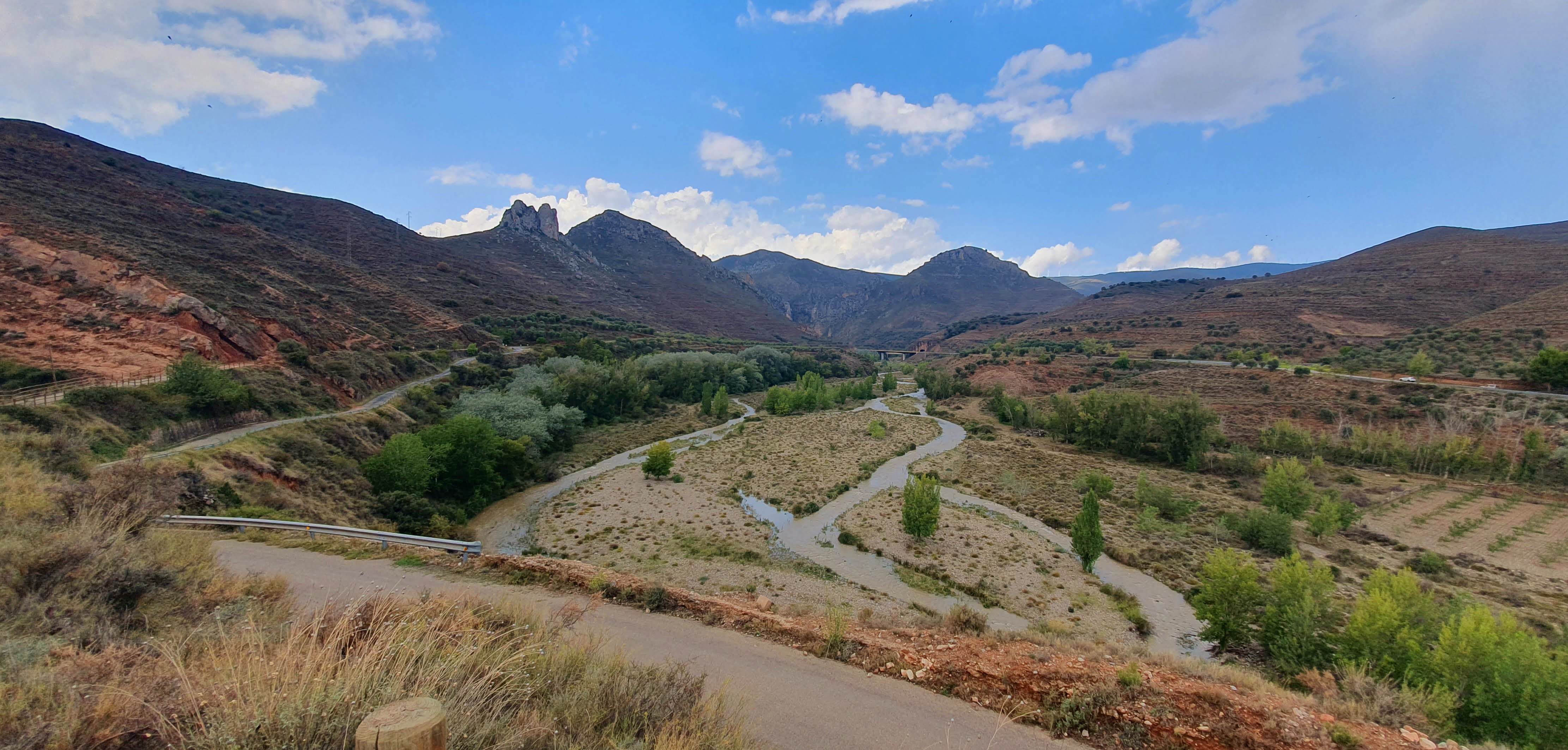 Vía Verde del Cidacos a su paso por Santa Eulalia Bajera