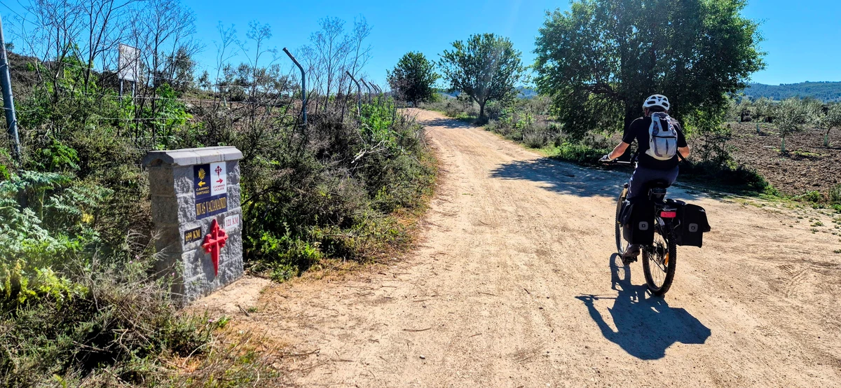 Camino de Uclés siguiendo el río Manzanares