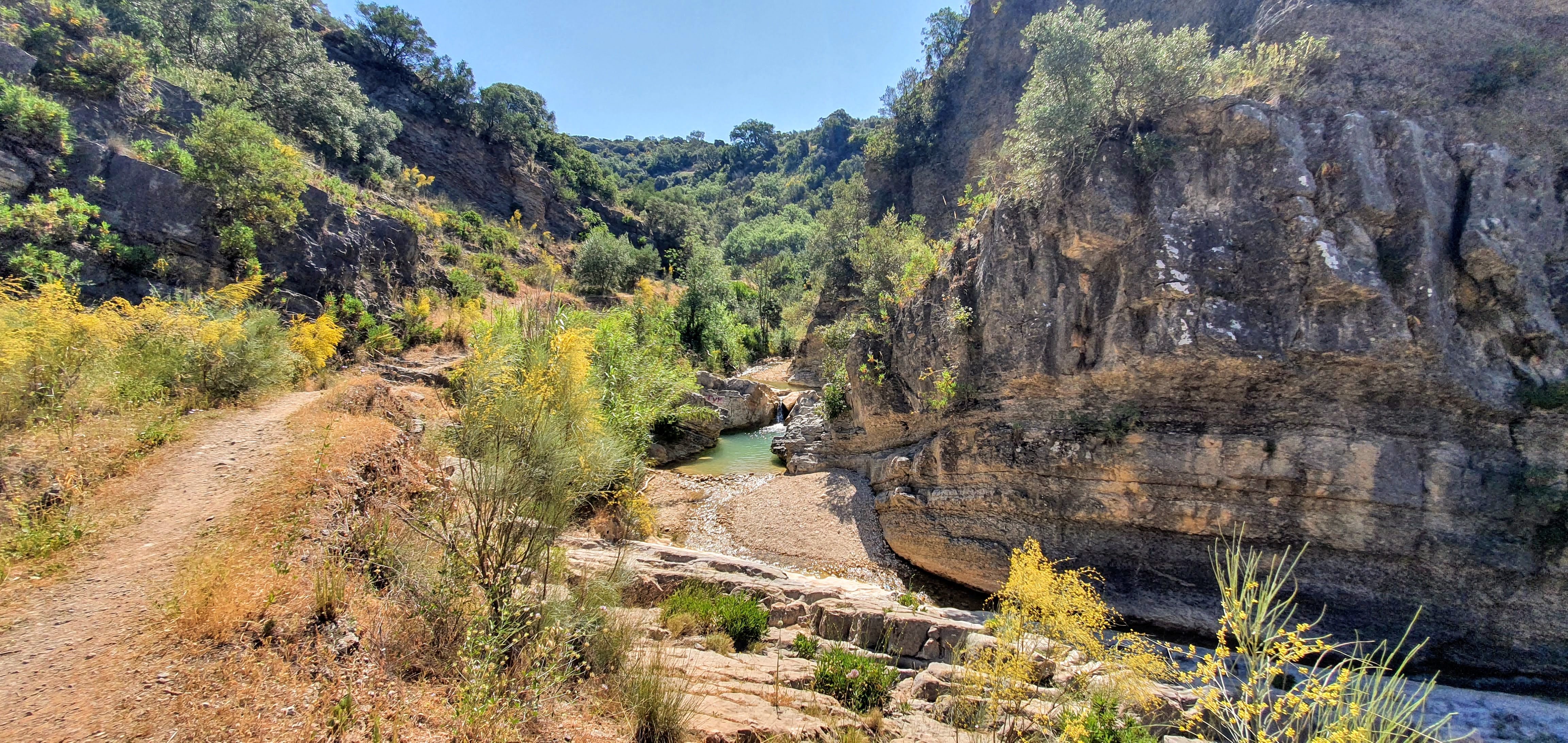 Pozas en el Arroyo de la Tijeras